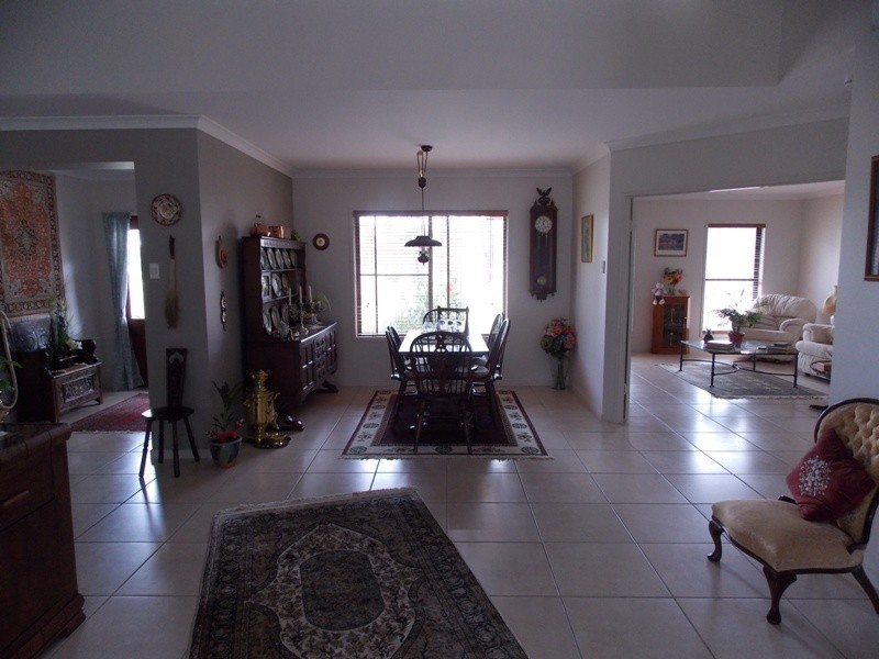 35 Tara Avenue, Nanango QLD 4615