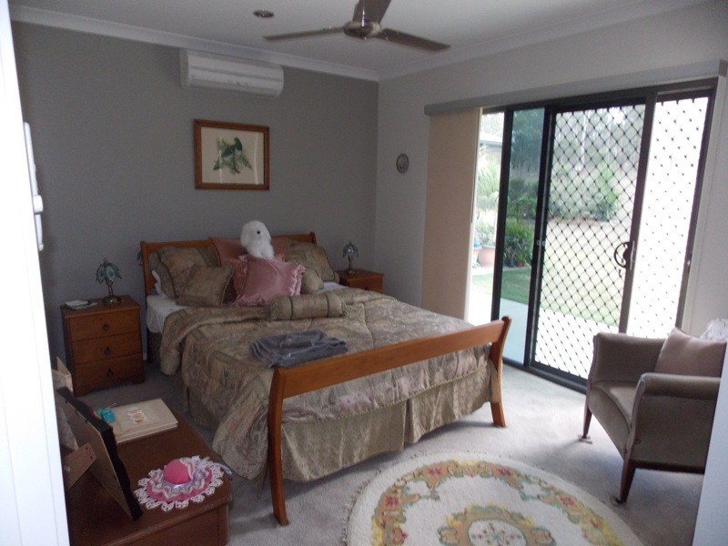 35 Tara Avenue, Nanango QLD 4615