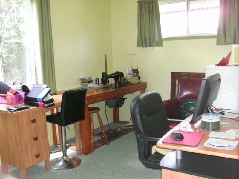 9 Dalkeith Street, Nanango QLD 4615