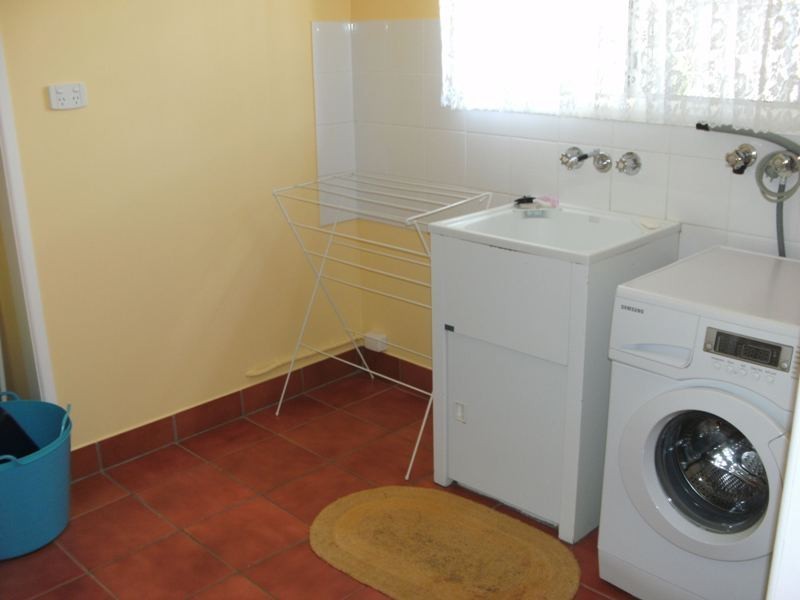 194 Scotts Lane, Nanango QLD 4615