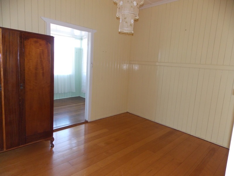 41 Chester Street, Nanango QLD 4615