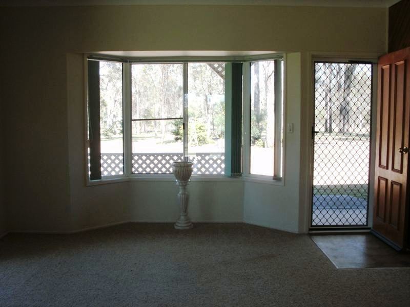13 Camp Creek Road, Nanango QLD 4615