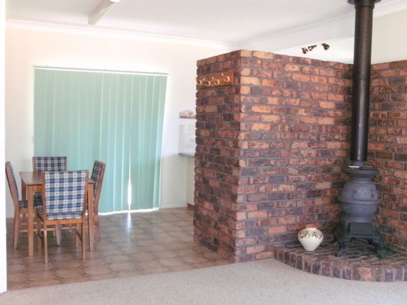 13 Camp Creek Road, Nanango QLD 4615
