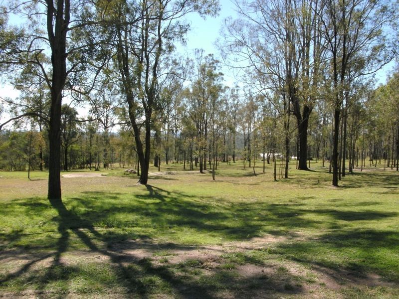 13 Camp Creek Road, Nanango QLD 4615