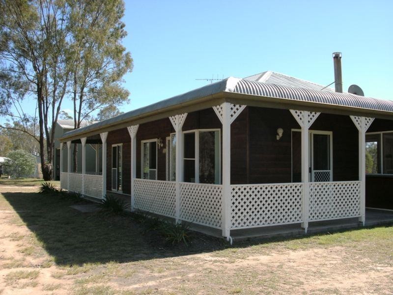 13 Camp Creek Road, Nanango QLD 4615