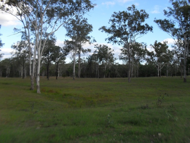 81 Oliver Road, Nanango QLD 4615