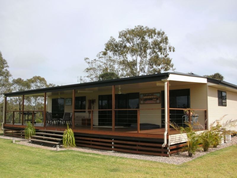 118 Hamilton Road, Nanango QLD 4615