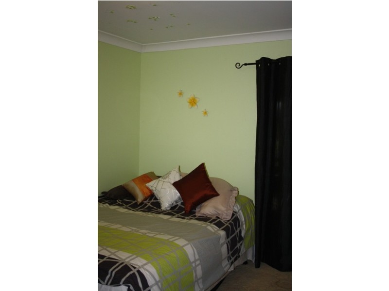 1 Club Court, Nanango QLD 4615