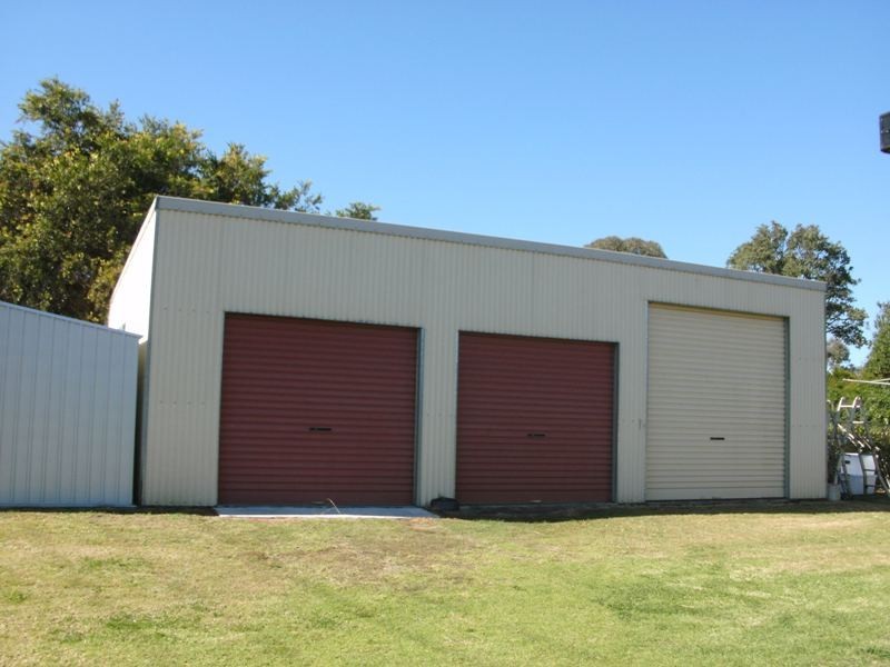 1 Club Court, Nanango QLD 4615