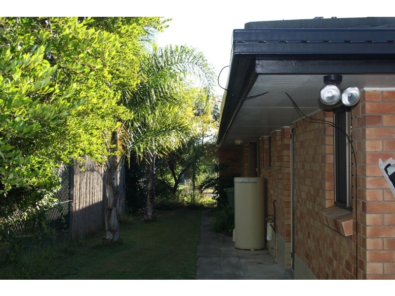 1 Club Court, Nanango QLD 4615
