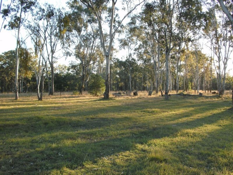 38 Silverleaf Road, Nanango QLD 4615