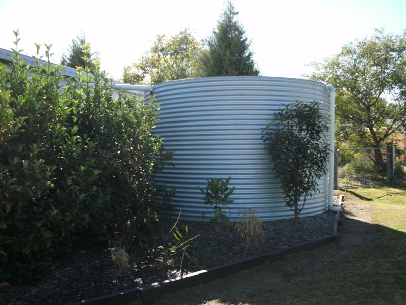 37 Arthur St West, Nanango QLD 4615