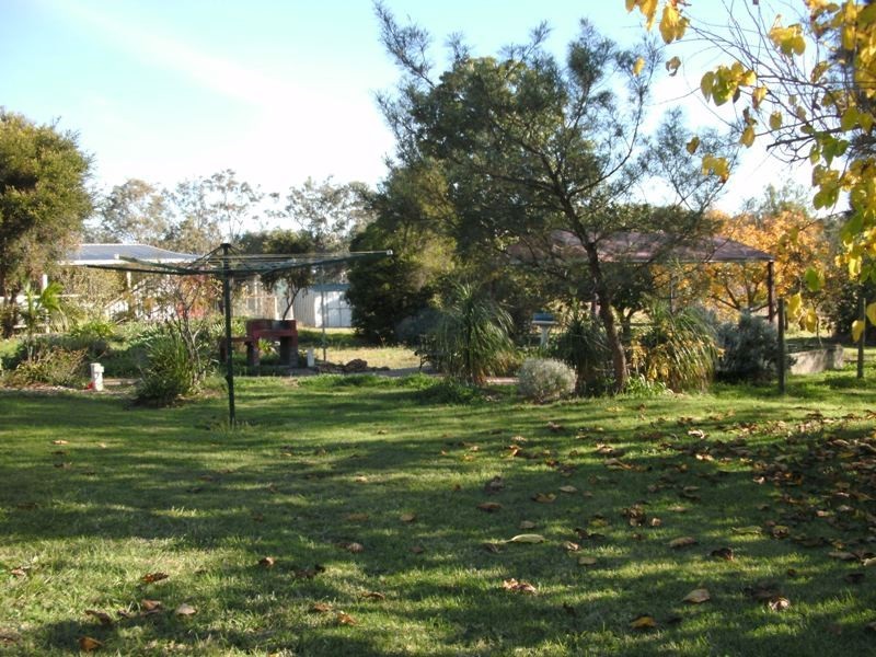 28 Kimlin Street, Nanango QLD 4615