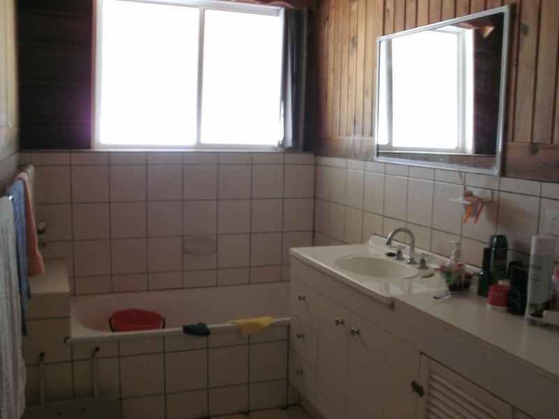 48 Devereux Drive, Nanango QLD 4615