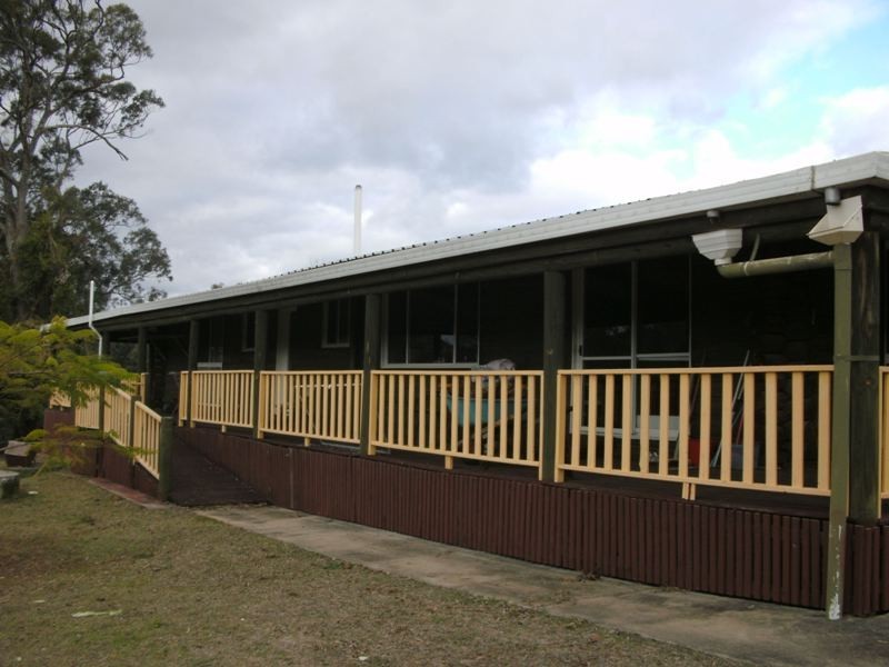 48 Devereux Drive, Nanango QLD 4615