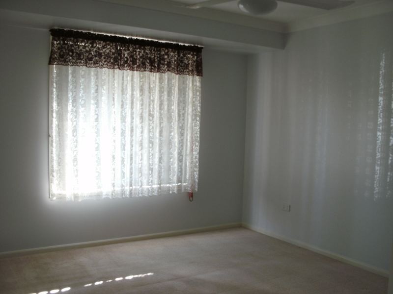 12 Eagle Street, Nanango QLD 4615