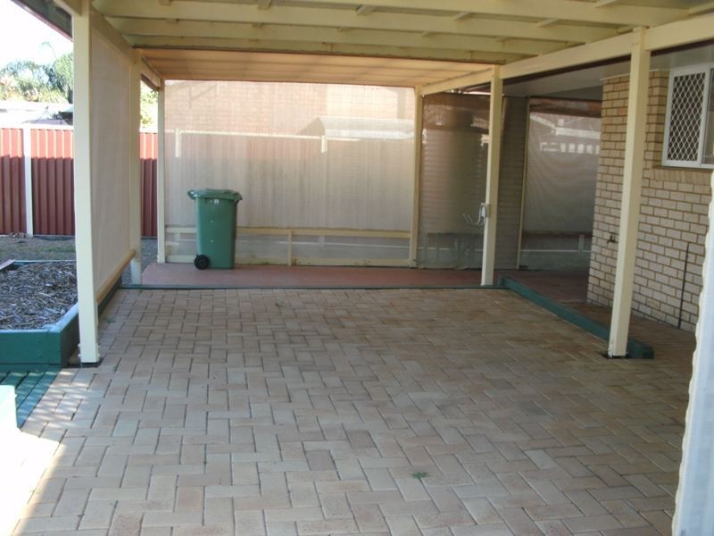 12 Eagle Street, Nanango QLD 4615