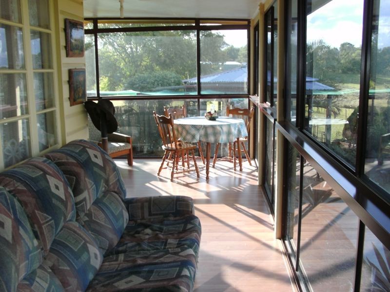 19 Sutherland Drive, Blackbutt QLD 4306