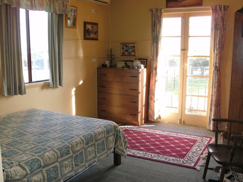 19 Sutherland Drive, Blackbutt QLD 4306