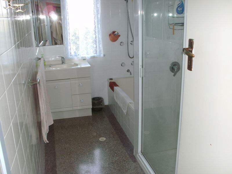 19 Sutherland Drive, Blackbutt QLD 4306