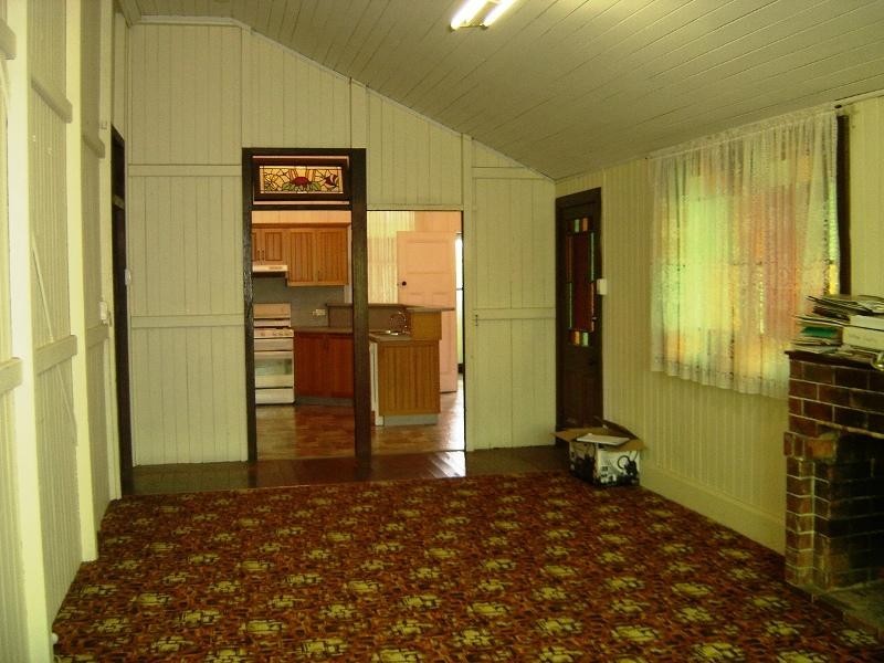 31 Appin Street West, Nanango QLD 4615