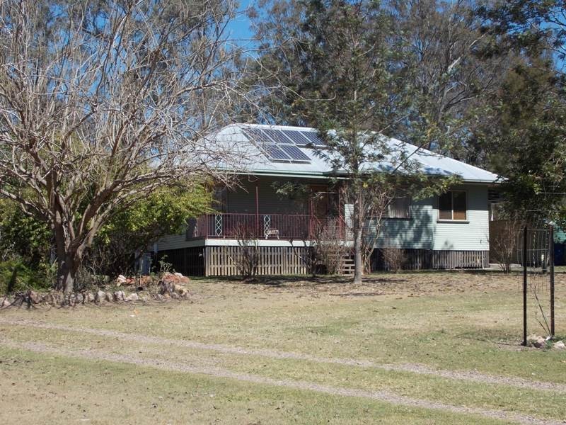18 Old Yarraman Road, Nanango QLD 4615