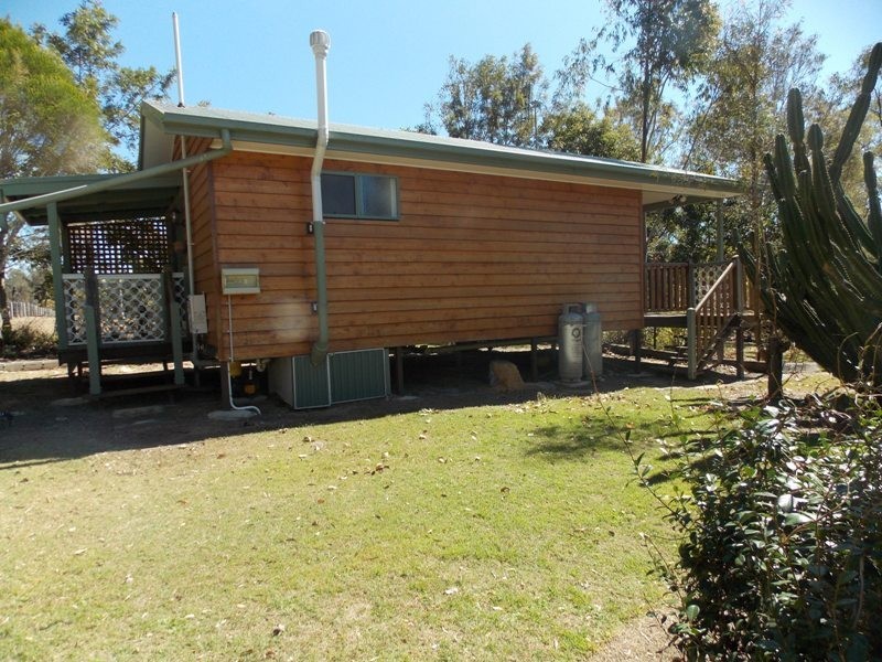 18 Old Yarraman Road, Nanango QLD 4615