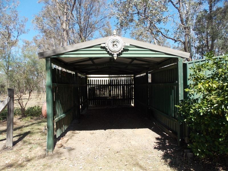 18 Old Yarraman Road, Nanango QLD 4615
