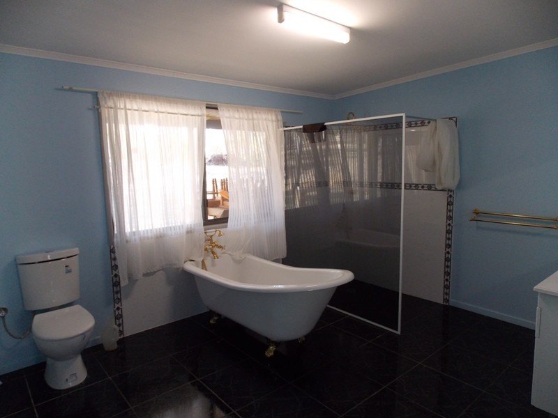 Nanango QLD 4615