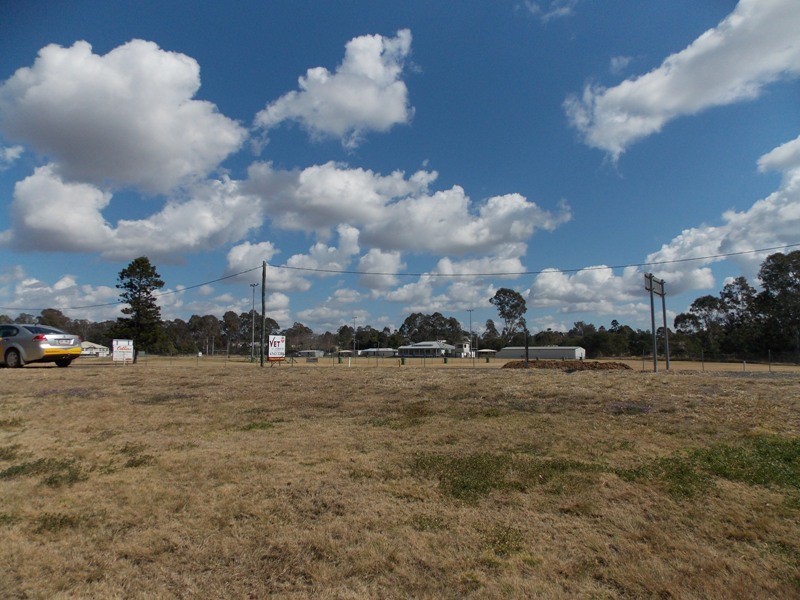 80 King Street, Nanango QLD 4615