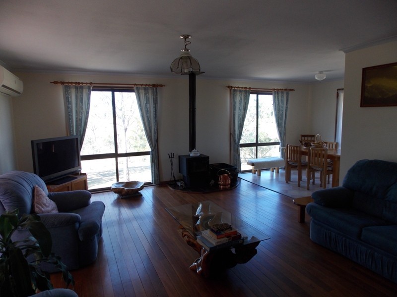 915 Old Esk North Road, Nanango QLD 4615