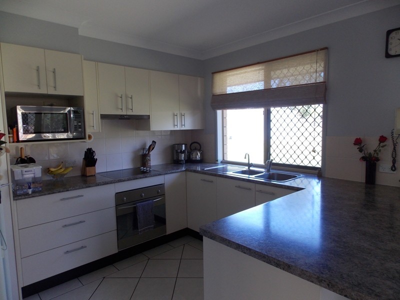 107 Gipps St North, Nanango QLD 4615