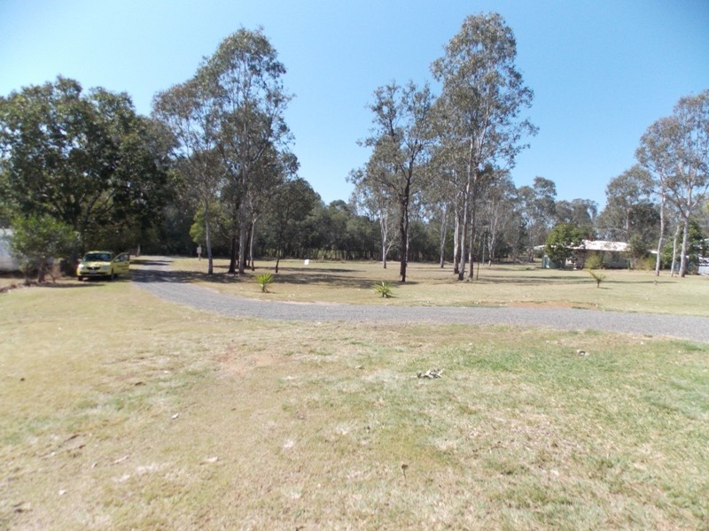 107 Gipps St North, Nanango QLD 4615