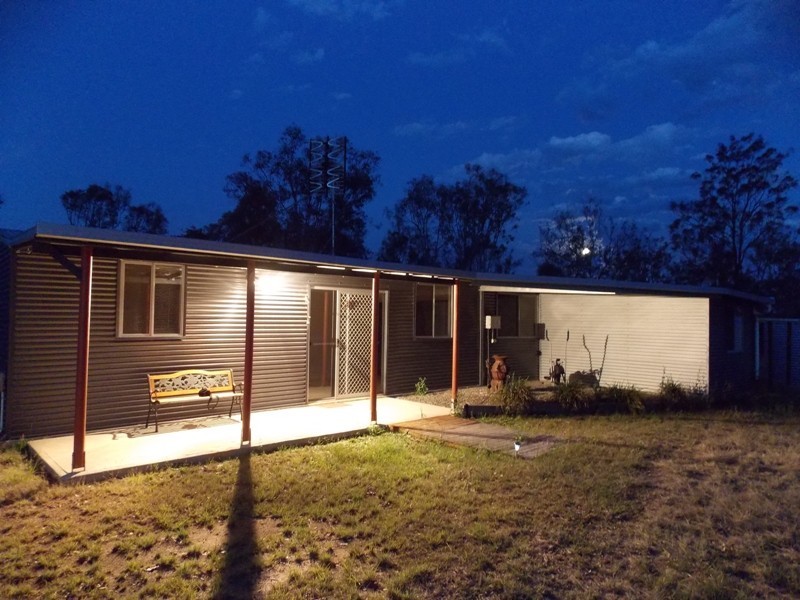 53 Oliver Road, Nanango QLD 4615