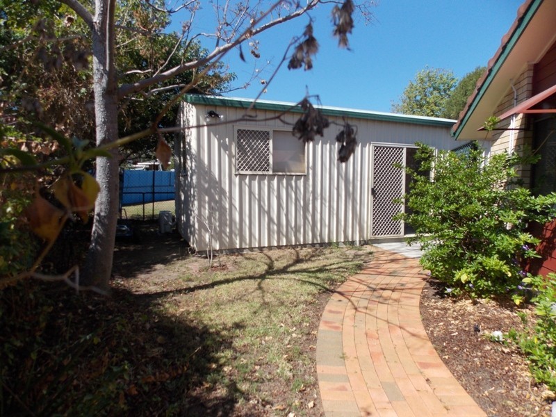 16 Eagle Street, Nanango QLD 4615