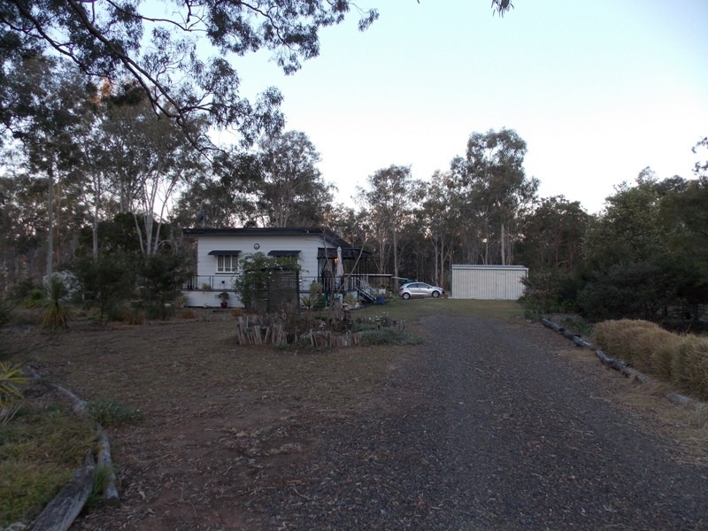 31 McGinley Road, Nanango QLD 4615