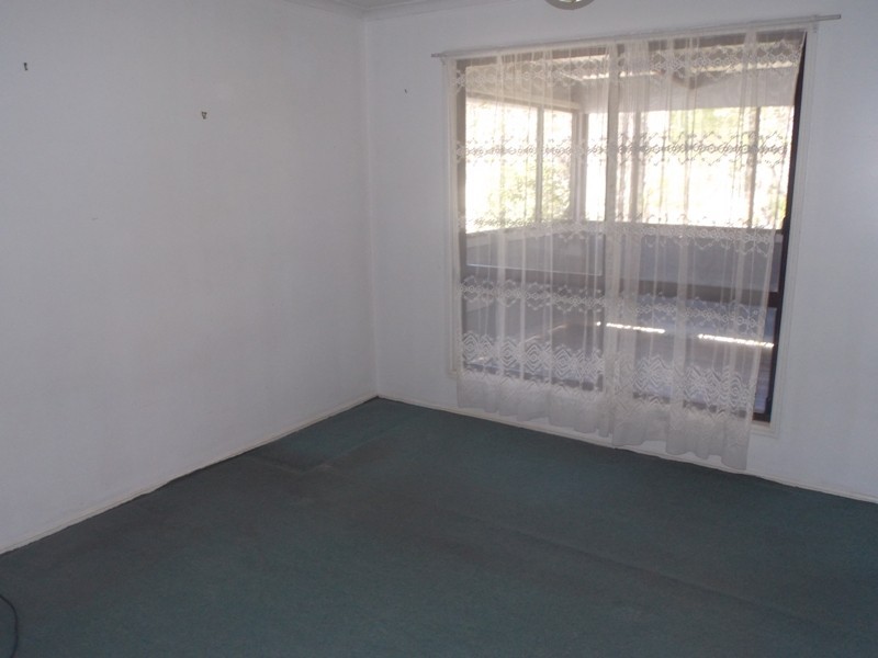 87 George Street, Nanango QLD 4615