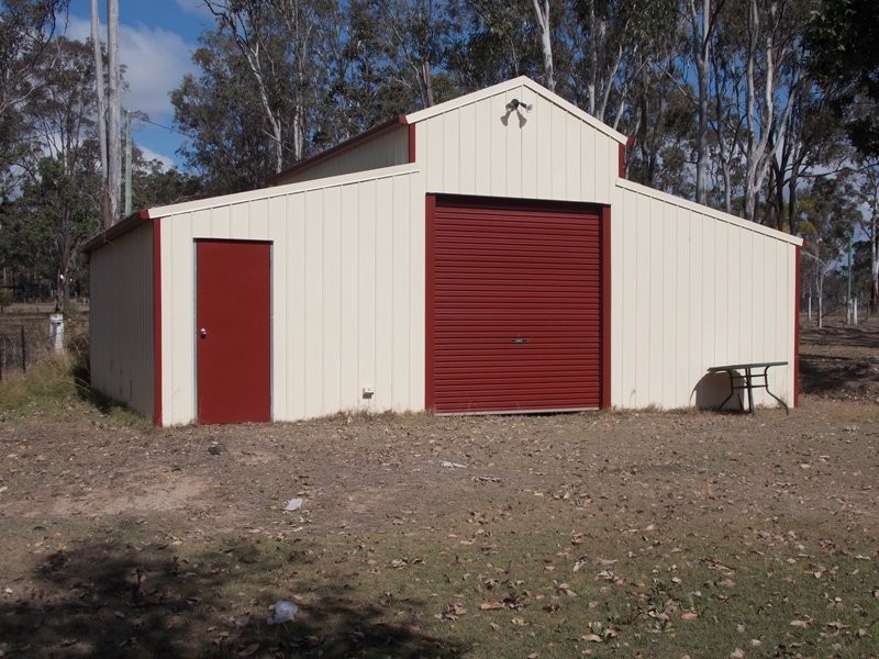 87 George Street, Nanango QLD 4615