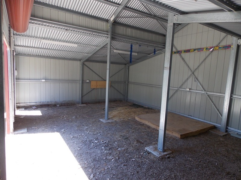 87 George Street, Nanango QLD 4615