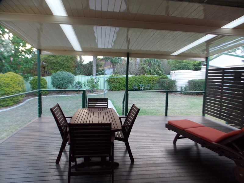 13 Chester Street, Nanango QLD 4615
