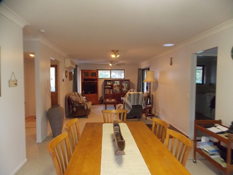 13 Chester Street, Nanango QLD 4615