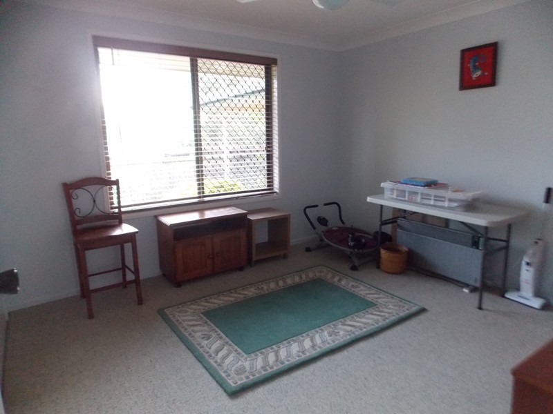13 Chester Street, Nanango QLD 4615
