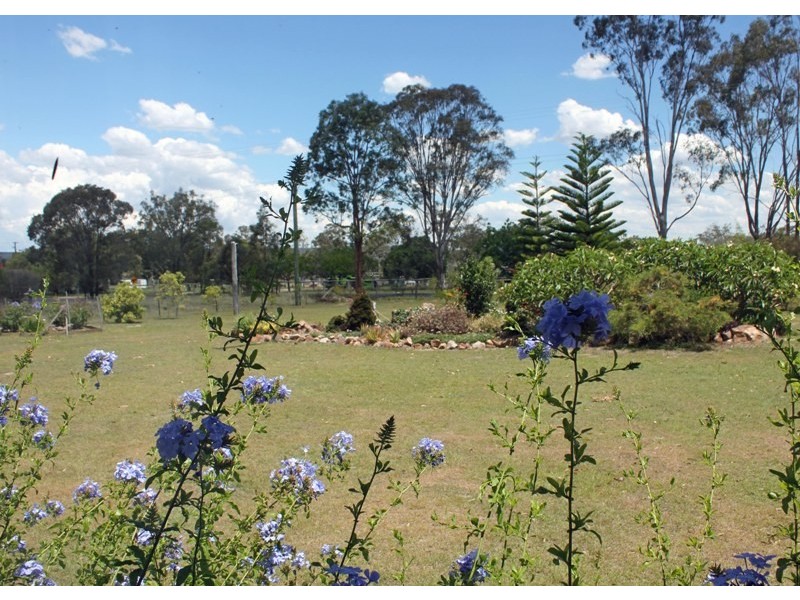 18 Bunya Mountains Road, Maidenwell QLD 4615