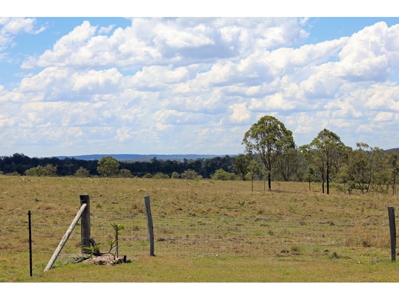 18 Bunya Mountains Road, Maidenwell QLD 4615