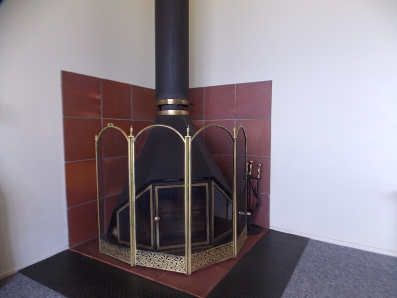 13 Rosalie Drive, Yarraman QLD 4614