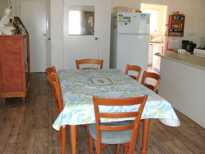 109 Gipps Street, Nanango QLD 4615