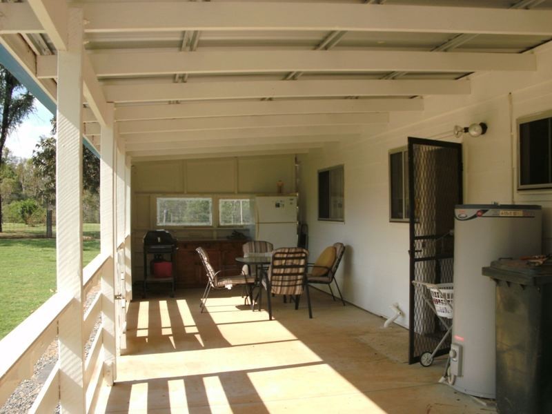 109 Gipps Street, Nanango QLD 4615