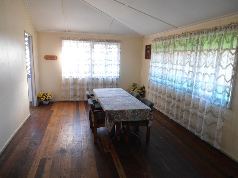 26 Gipps Street, Nanango QLD 4615