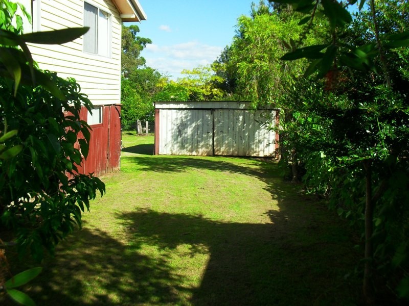 22 Douglas Street, Yarraman QLD 4614