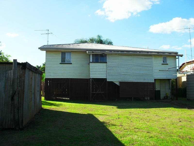 22 Douglas Street, Yarraman QLD 4614